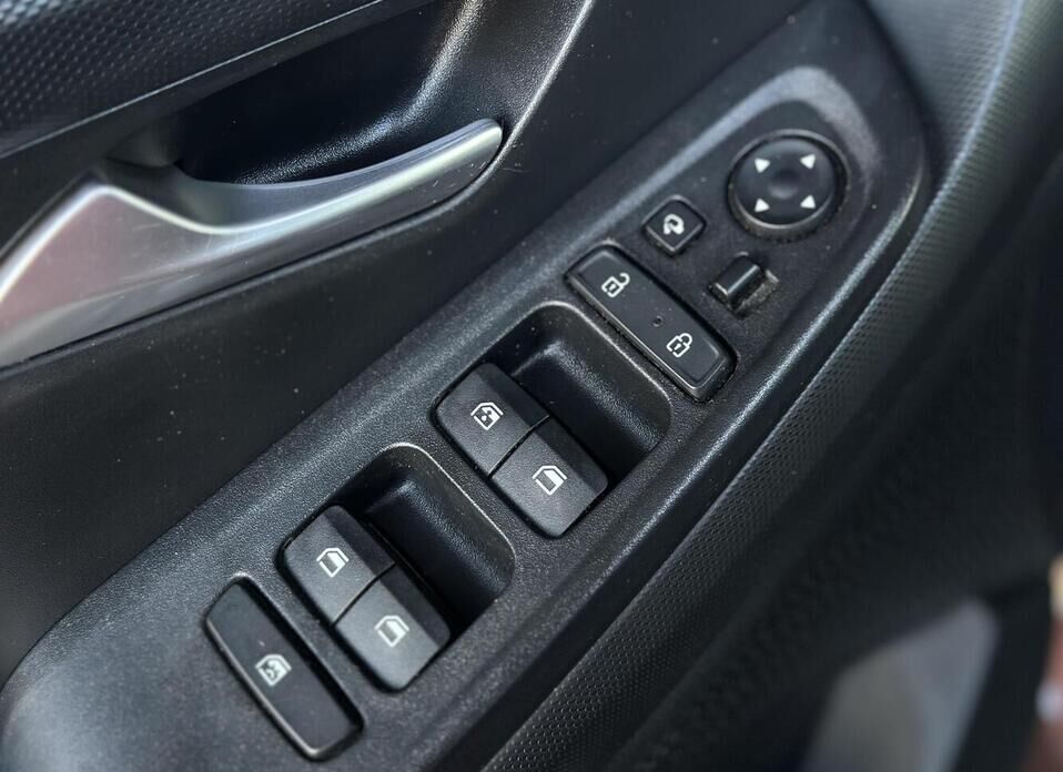 Hyundai Creta, II 1.6 AT (121 л.с.) 4WD