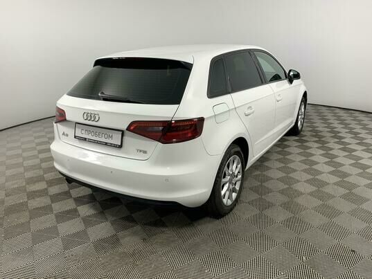 Audi A3, 2015 г., 209 502 км