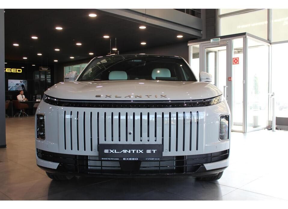 EXEED Exlantix ET 1.5hyb AT (469 л.с.) 4WD