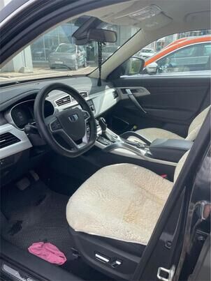 Geely Atlas, 2021 г., 81 929 км