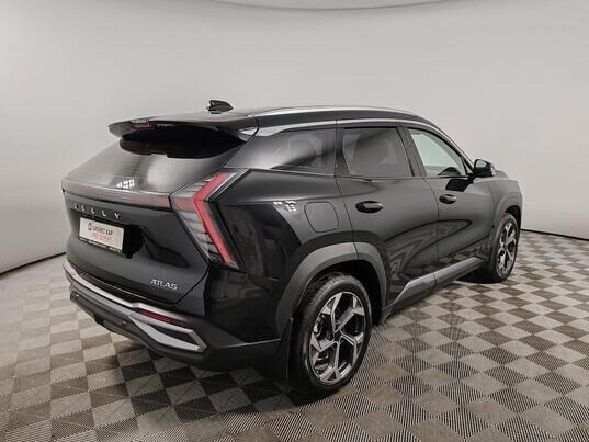 Geely Atlas, 2023&nbsp;г., 27&nbsp;360&nbsp;км