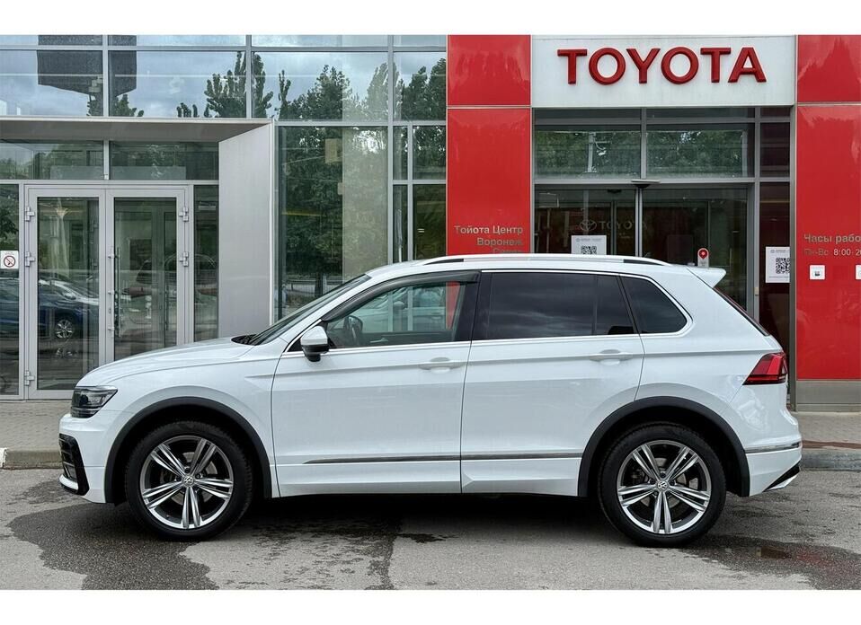 Volkswagen Tiguan, II 2.0d AMT (150 л.с.) 4WD