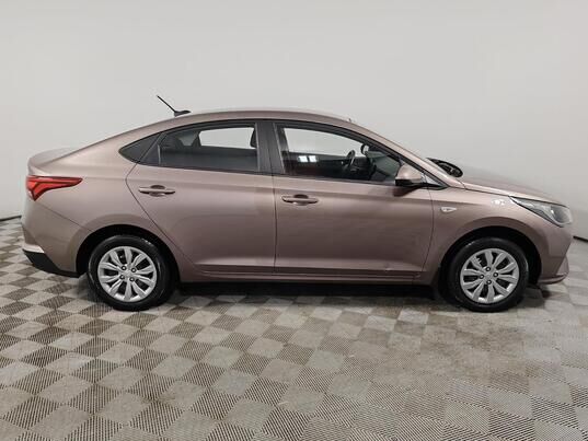 Hyundai Solaris, 2021 г., 92 927 км