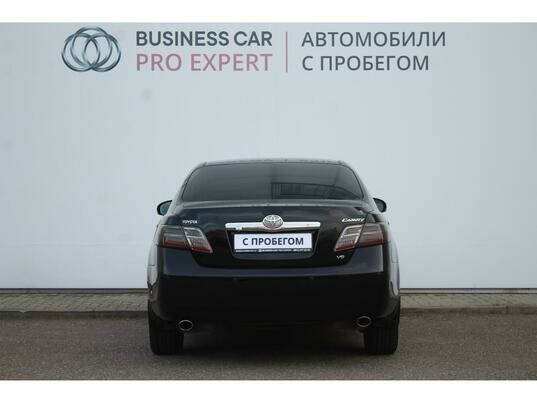 Toyota Camry, 2010 г., 235 772 км