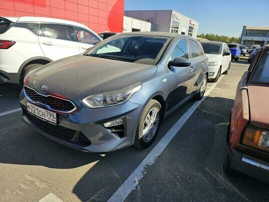 Kia Ceed, 2019 г., 87 740 км