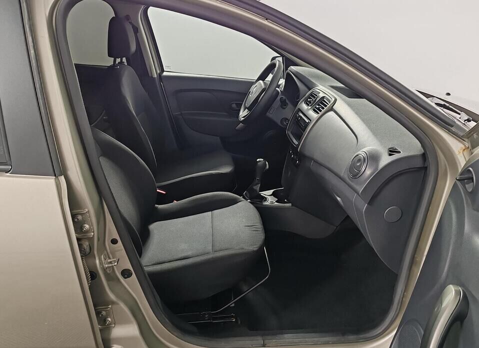 Renault Logan, II 1.6 AT (102 л.с.)