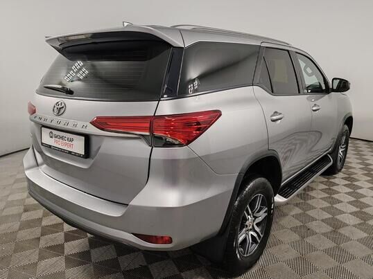 Toyota Fortuner, 2020 г., 82 504 км