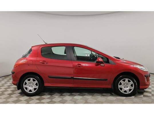 Peugeot 308, 2010 г., 65 001 км