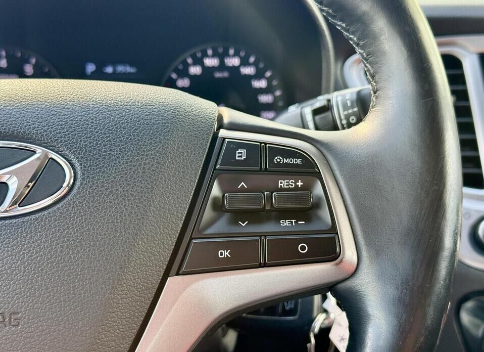 Hyundai Solaris, II 1.6 AT (123 л.с.)