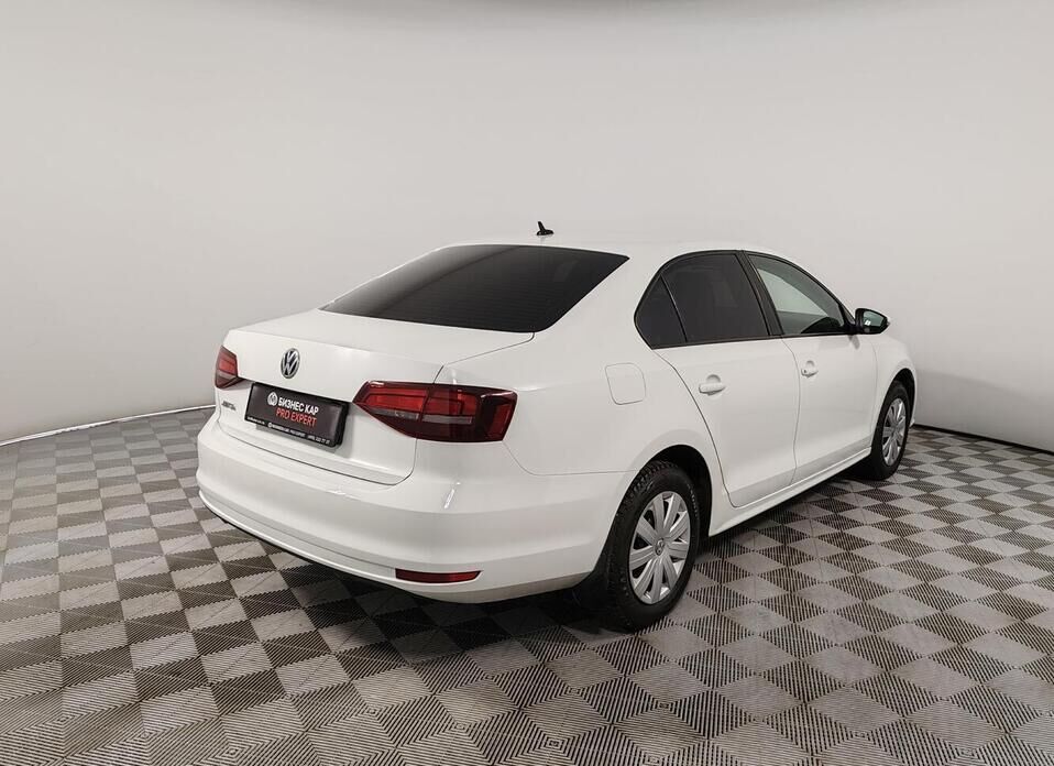 Volkswagen Jetta, VI Рестайлинг 1.6 AT (105 л.с.)