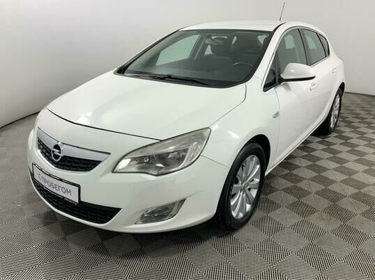 Opel Astra, 2011 г., 183 009 км