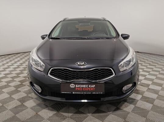 Kia Ceed, 2015&nbsp;г., 141&nbsp;473&nbsp;км