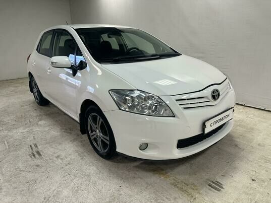 Toyota Auris, 2011 г., 184 935 км