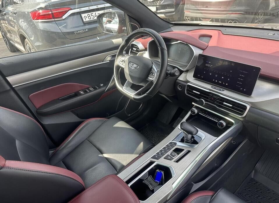 Geely Coolray, I 1.5 AMT (150 л.с.)