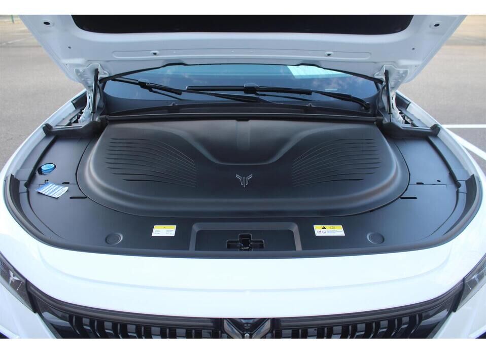 Voyah Free, I Рестайлинг 1.5hyb AT (490 л.с.) 4WD