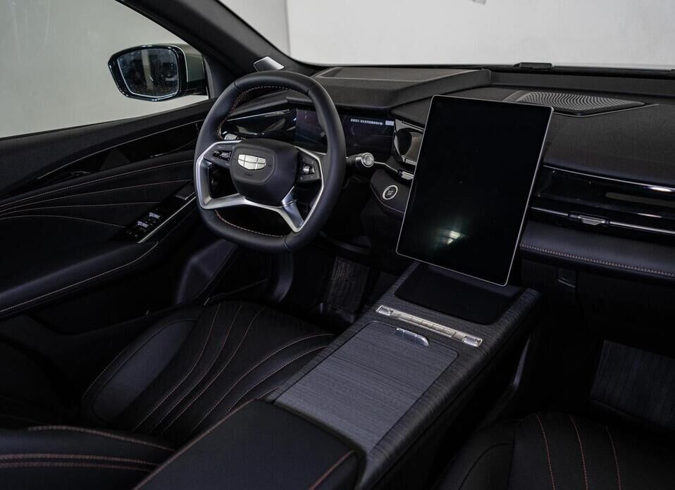 Geely Preface 2.0 AMT (200 л.с.)