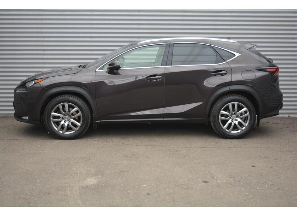 Lexus NX, I 200 2.0 CVT (150 л.с.) 4WD