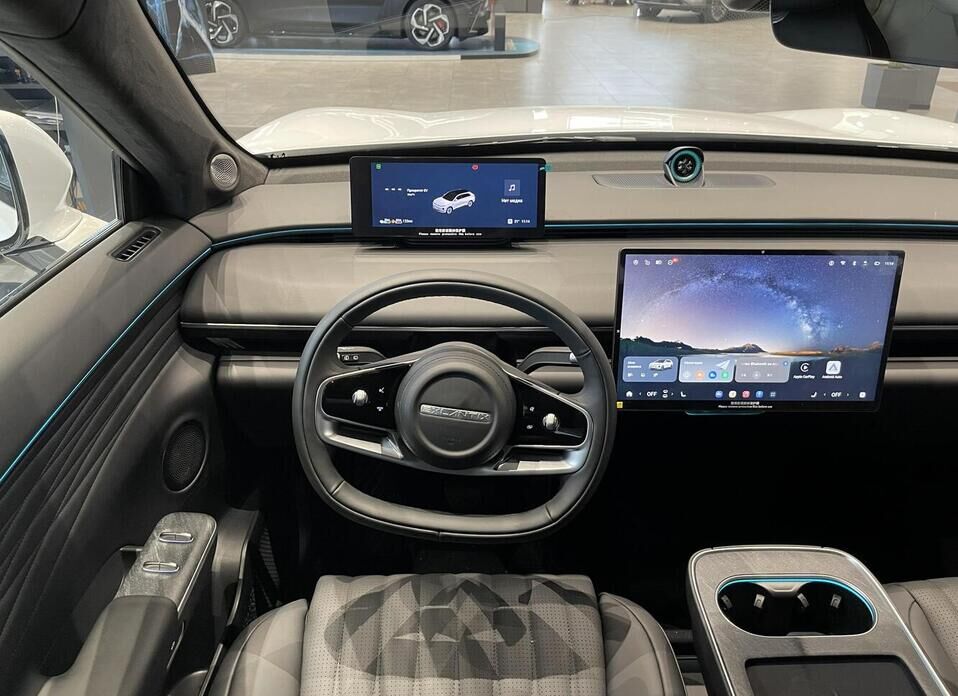 EXEED Exlantix ET 1.5hyb AT (469 л.с.) 4WD
