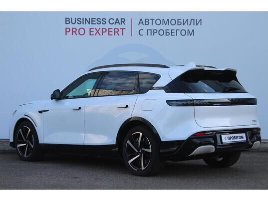 Voyah Free, 2025&nbsp;г., 2&nbsp;677&nbsp;км