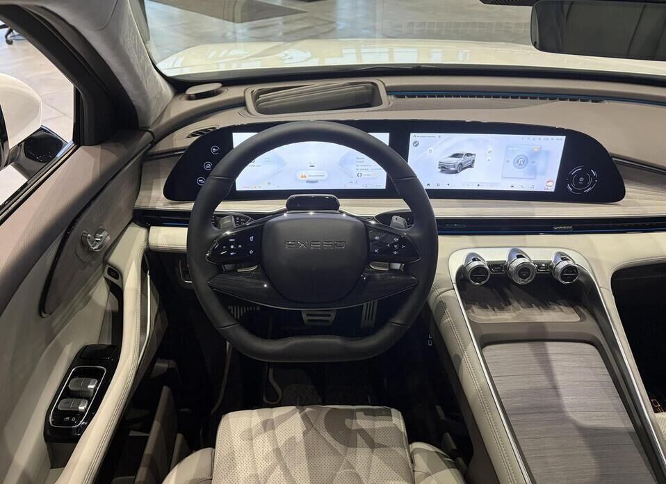 EXEED RX 2.0 AT (249 л.с.) 4WD