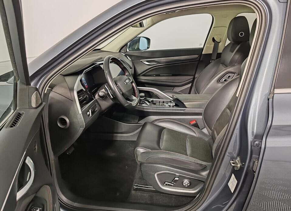 Geely Tugella, I Xingyue 2.0 AT (238 л.с.) 4WD