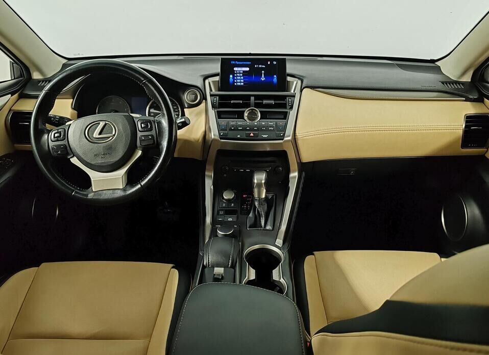 Lexus NX, I 200 2.0 CVT (150 л.с.) 4WD