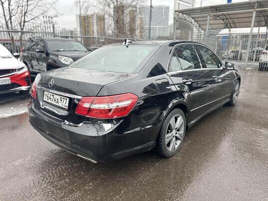 Mercedes-Benz E-Класс, 2010 г., 205 077 км