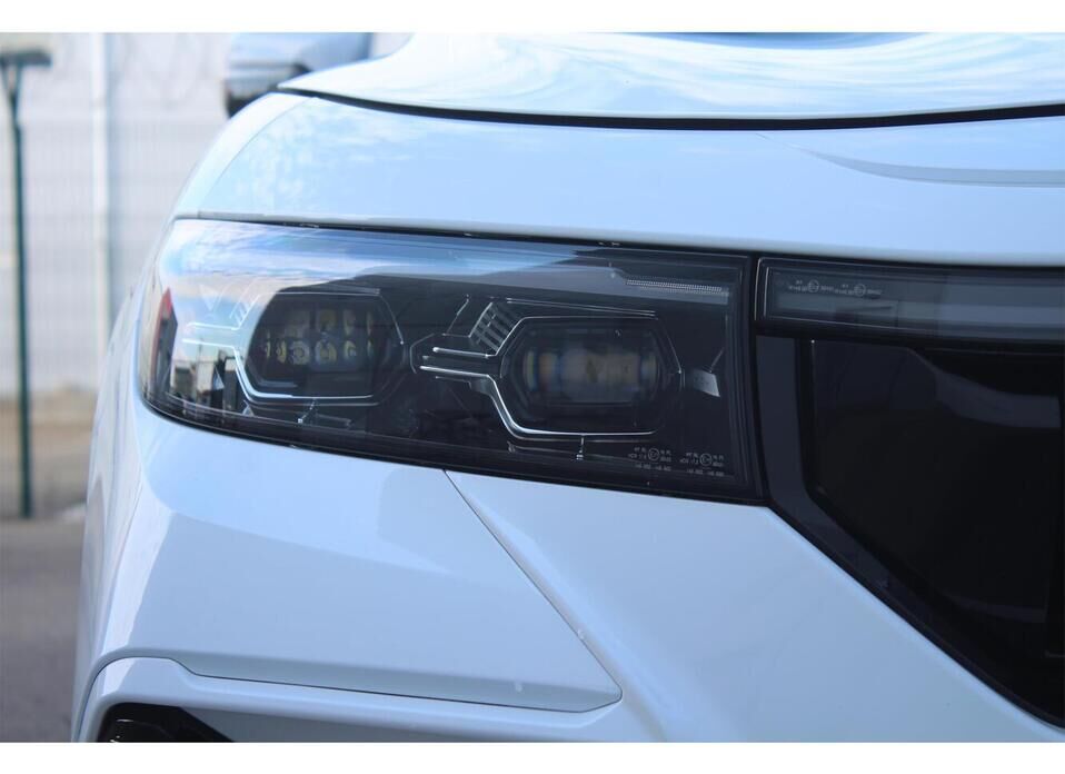 Voyah Free, I Рестайлинг 1.5hyb AT (490 л.с.) 4WD