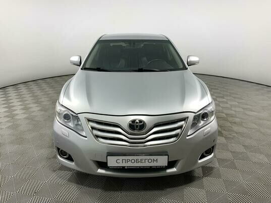 Toyota Camry, 2011 г., 200 001 км