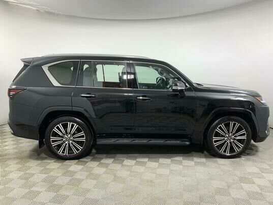 Lexus LX Luxury