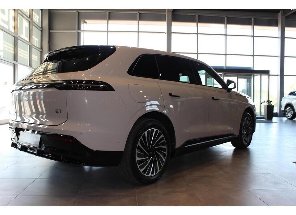 EXEED Exlantix ET 1.5hyb AT (469 л.с.) 4WD