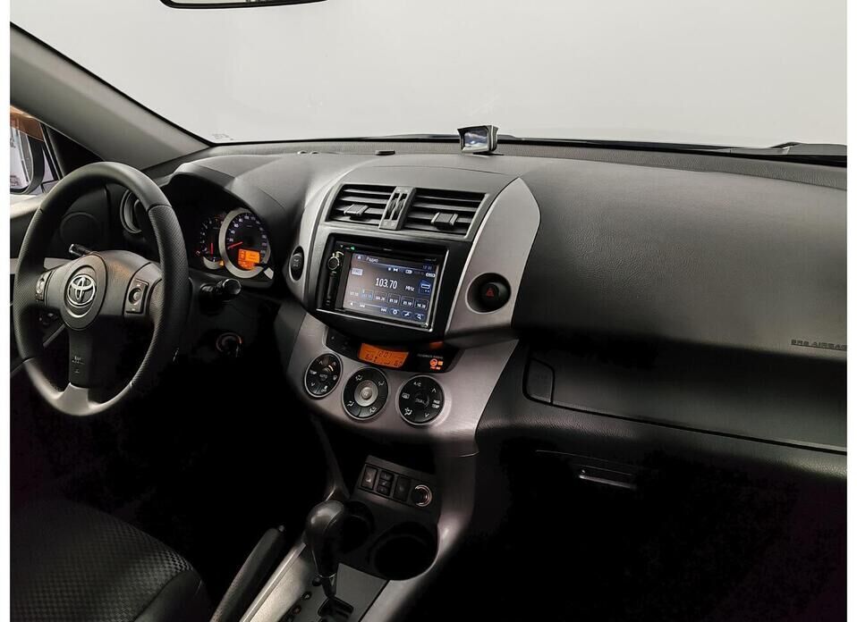 Toyota RAV4, III (XA30) 2.0 AT (152 л.с.) 4WD