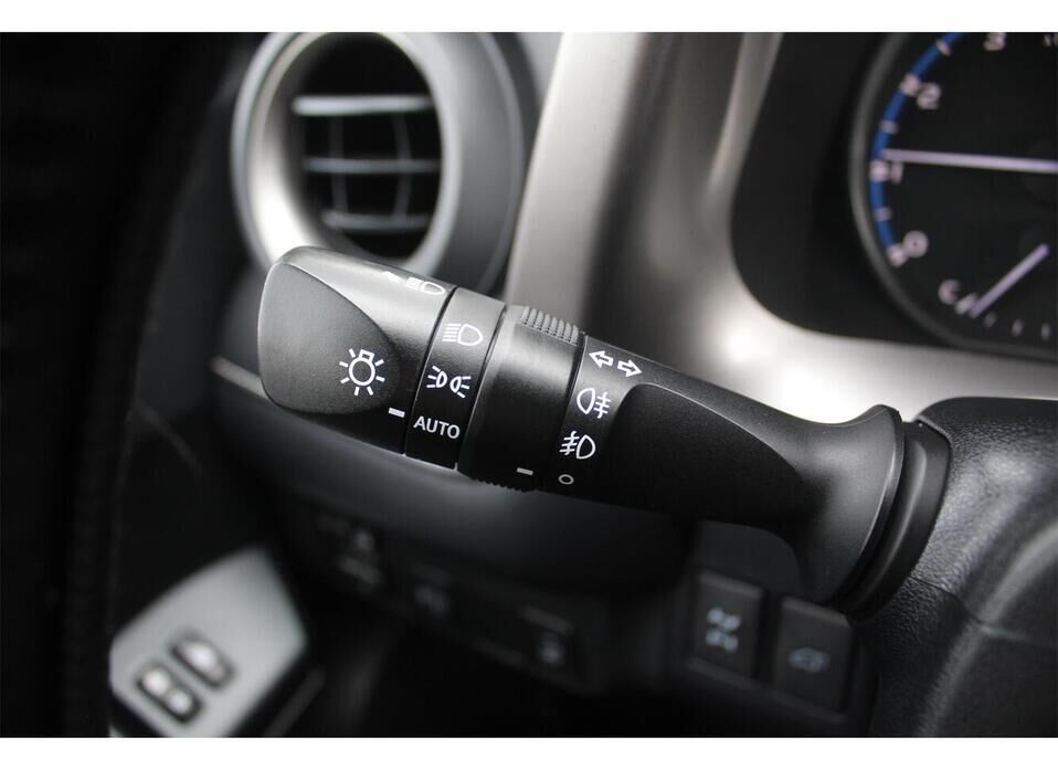 Toyota RAV4, IV (CA40) Рестайлинг 2.0 CVT (146 л.с.) 4WD
