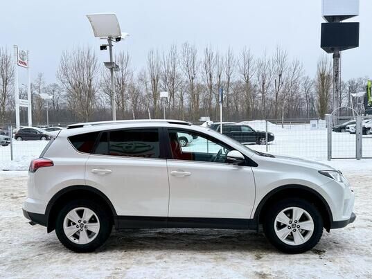 Toyota RAV4, 2017&nbsp;г., 139&nbsp;116&nbsp;км