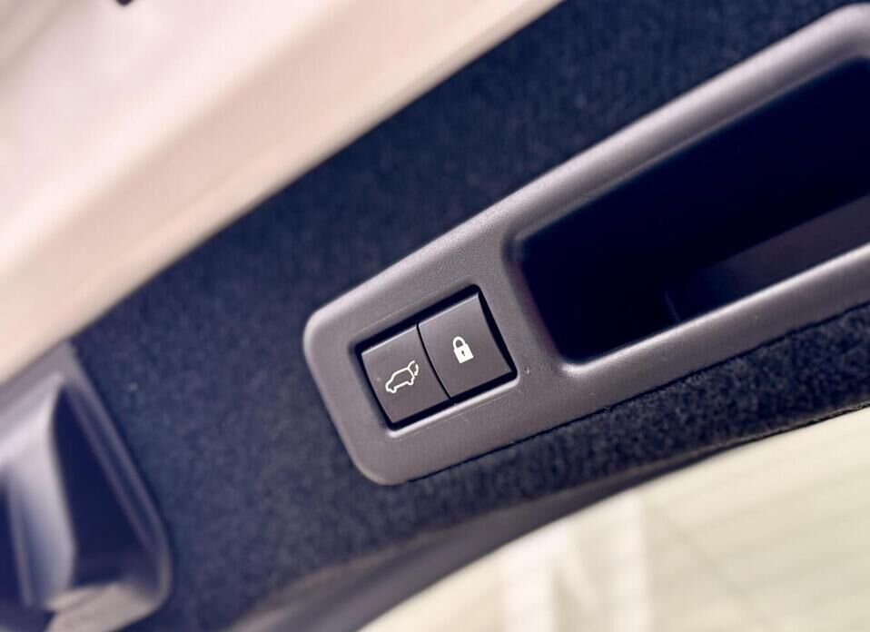 Lexus RX, IV Рестайлинг 300 2.0 AT (238 л.с.) 4WD