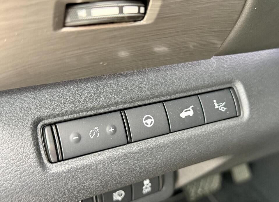 Nissan Pathfinder, V 3.5 AT (275 л.с.) 4WD