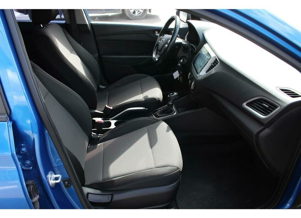 Hyundai Solaris 1.6 AT (123 л.с.)