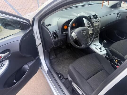 Toyota Corolla, 2008 г., 192 615 км