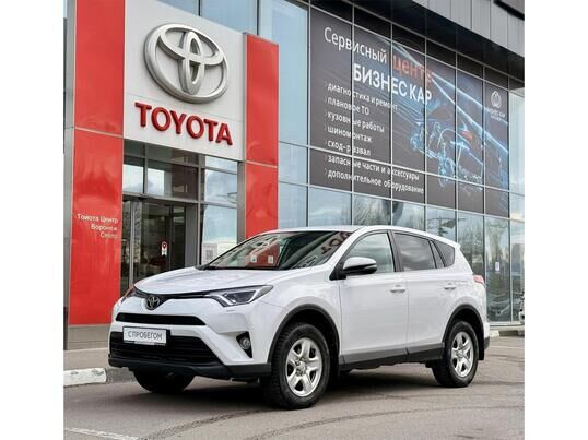 Toyota RAV4, 2018&nbsp;г., 71&nbsp;586&nbsp;км