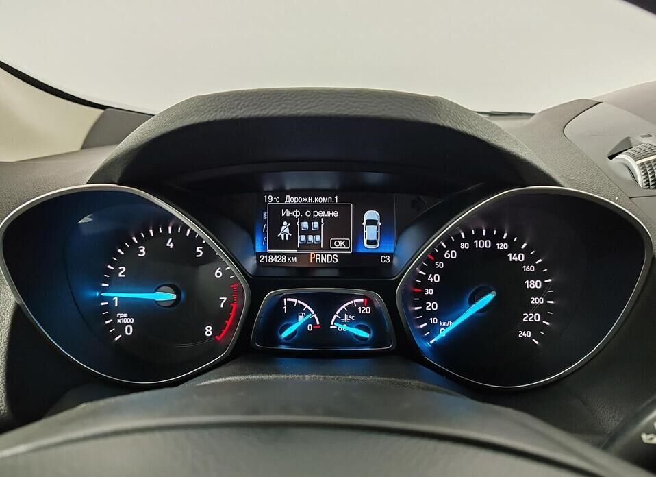 Ford Kuga 1.5 AT (182 л.с.) 4WD