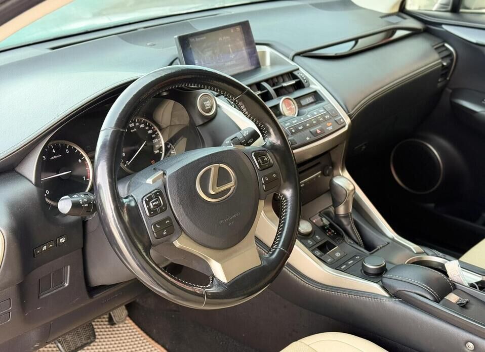 Lexus NX, I 200 2.0 CVT (150 л.с.)