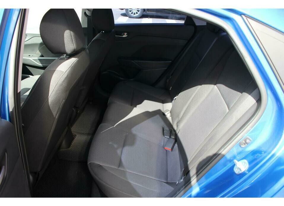 Hyundai Solaris 1.6 AT (123 л.с.)