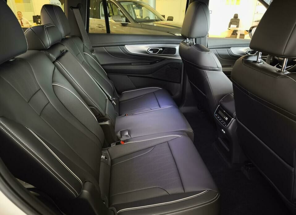 GAC GS8 2.0 AT (231 л.с.) 4WD