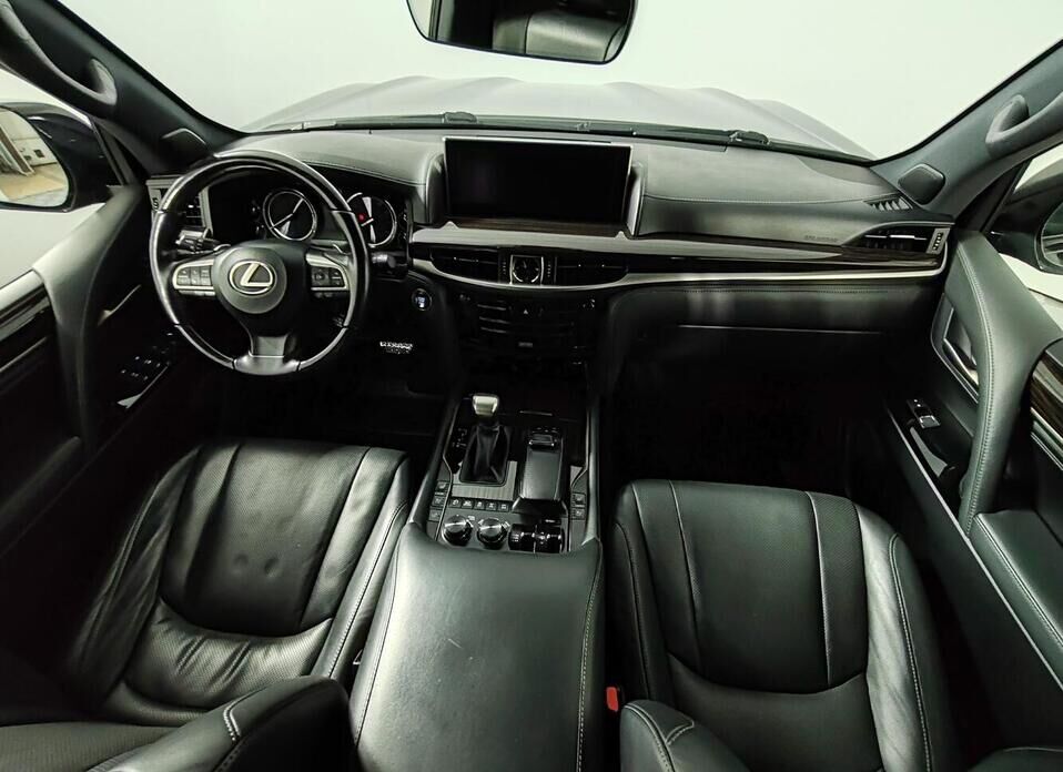Lexus LX, III Рестайлинг 2 450d 4.5d AT (272 л.с.) 4WD