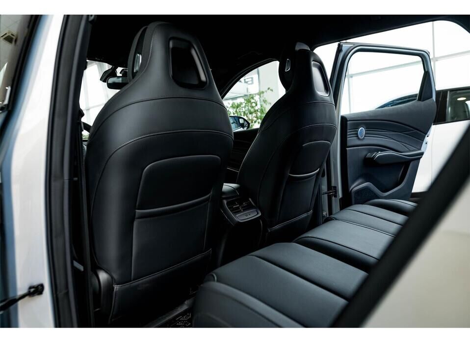 Omoda C7 1.6 AMT (150 л.с.)