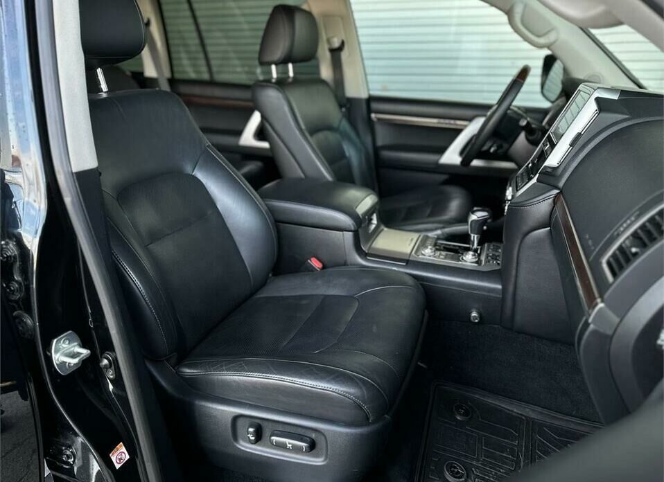 Toyota Land Cruiser 4.5d AT (249 л.с.) 4WD