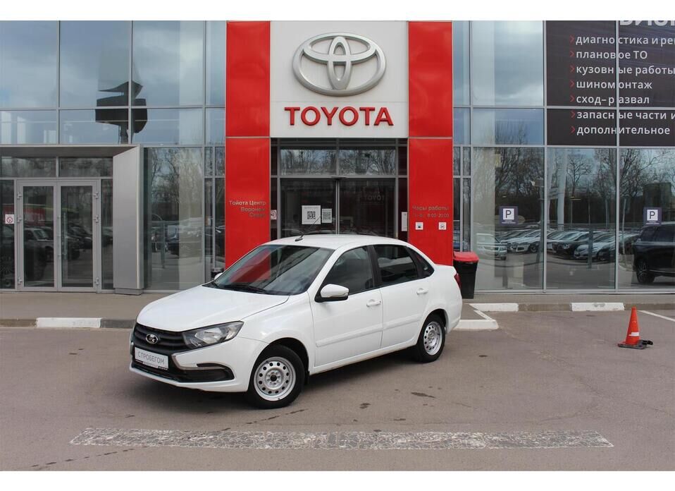 LADA (ВАЗ) Granta 1.6 MT (106 л.с.)
