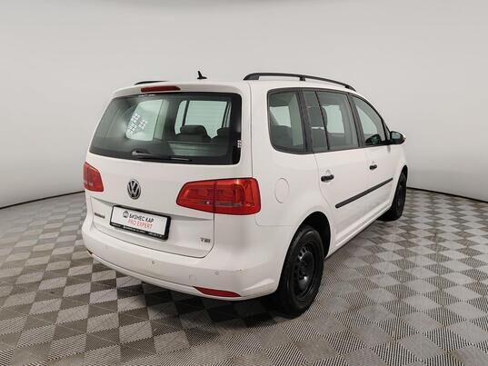 Volkswagen Touran, 2012 г., 101 801 км