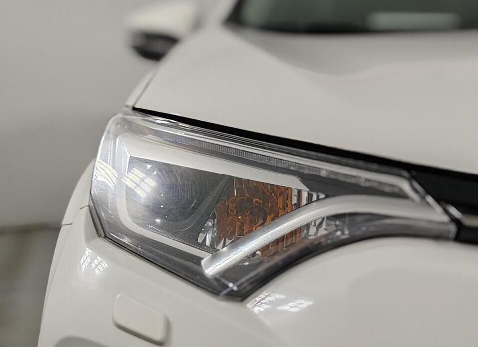 Toyota RAV4, IV (CA40) Рестайлинг 2.0 CVT (146 л.с.) 4WD
