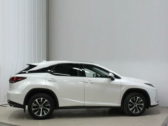 Lexus RX, 2021 г., 44 338 км